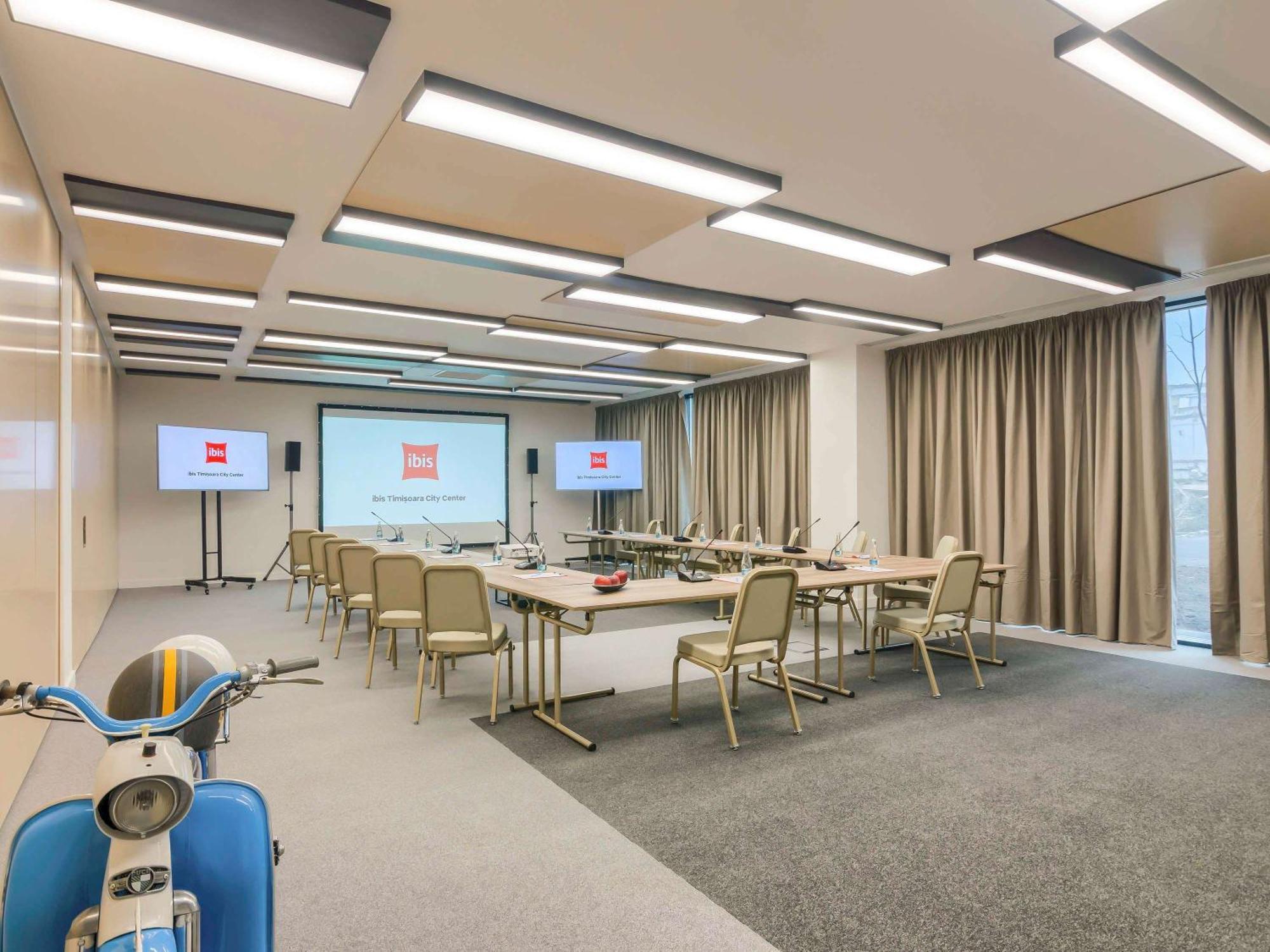 Ibis Timisoara City Center المظهر الخارجي الصورة